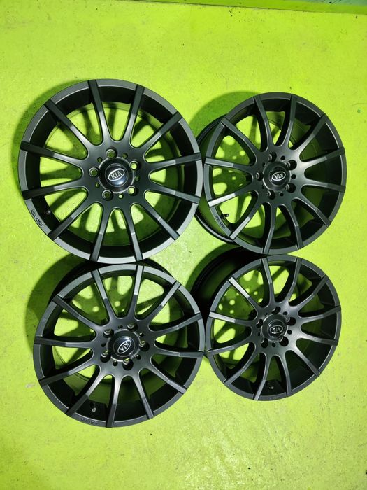 17 5x114.3 Hyundai Kia Mazda Mitsubishi лети джанти 5х114.3 черни