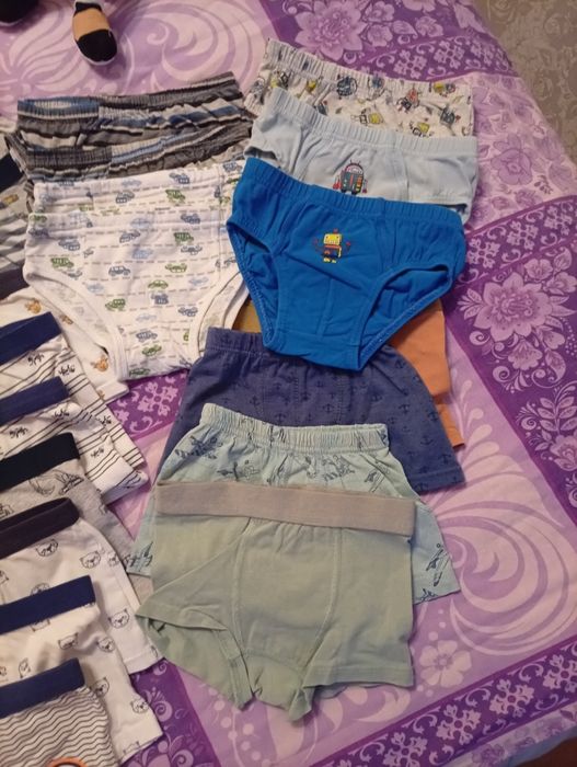 Продам детские вещи