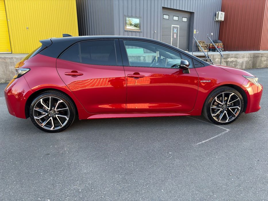 Toyota Corolla 2.0 Hybrid /  Garantie + Anvelope Iarna