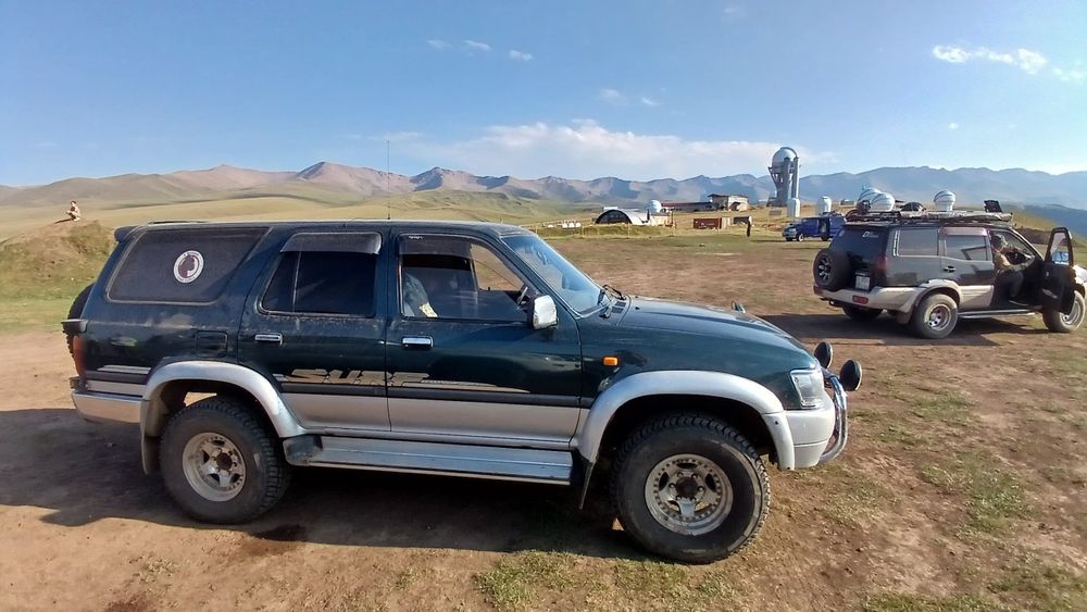 Автомобиль Toyota Surf 3.0