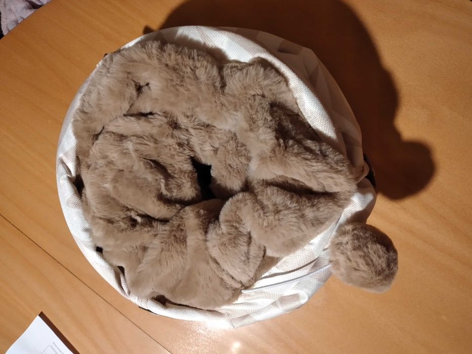 Играчки за котка