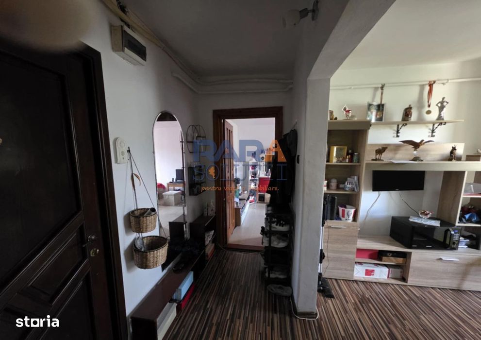 2 camere decomandat, Str. Mihai Eminescu