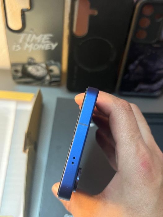 Samsung S25 blue vând/schimb