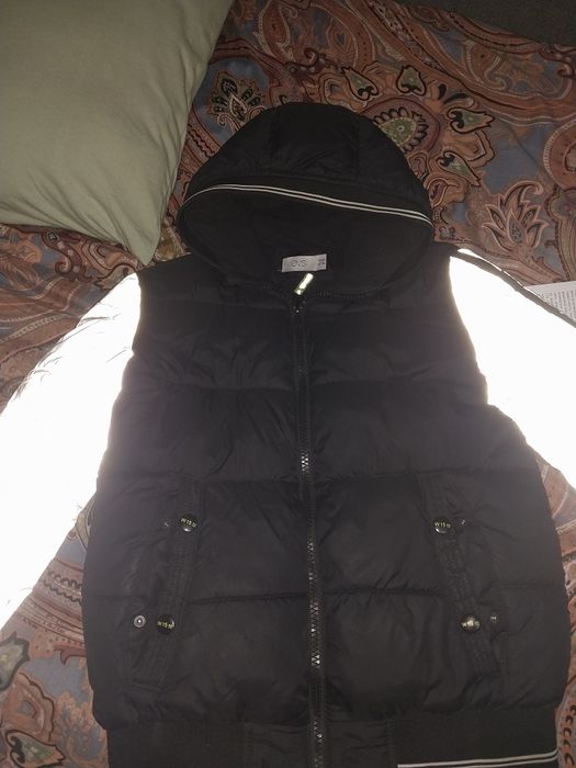 Куртка на мальчика 10..11 лет фирменная очень теплая