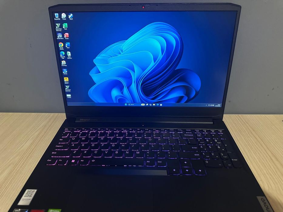 Laptop Gaming Lenovo Ideapad Ryzen 7(schimb)
