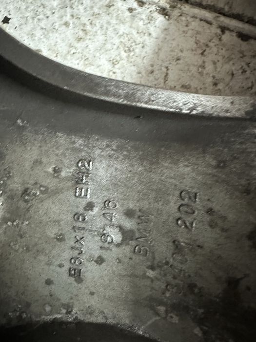 Джанти и Зимни гуми 235/55 R18 Yokohama BLUEARTH WINTER V906