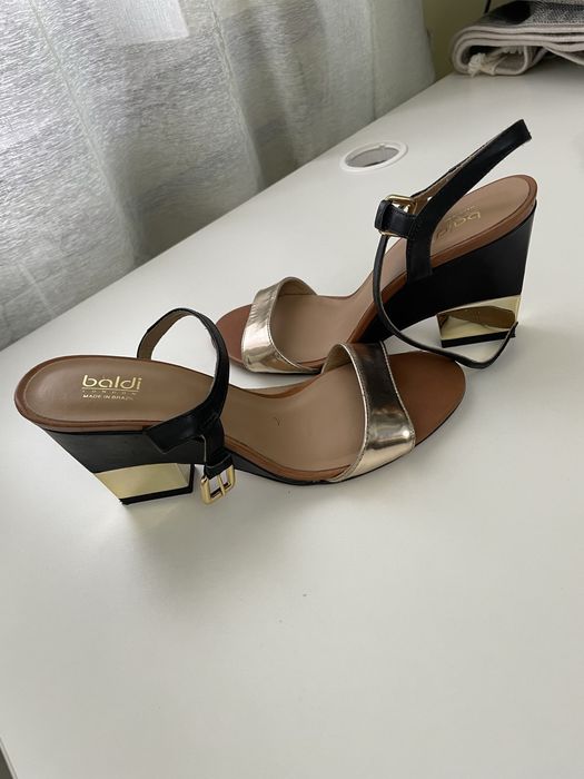 Продаю хорошие туфли