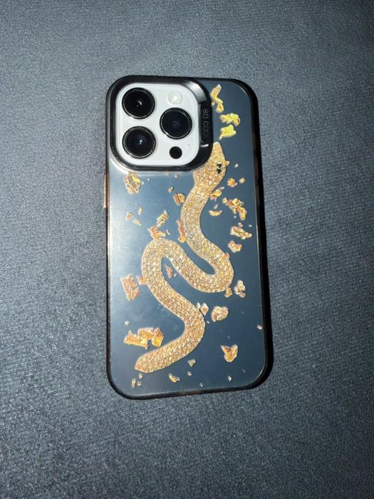 Продам Айфон 14pro