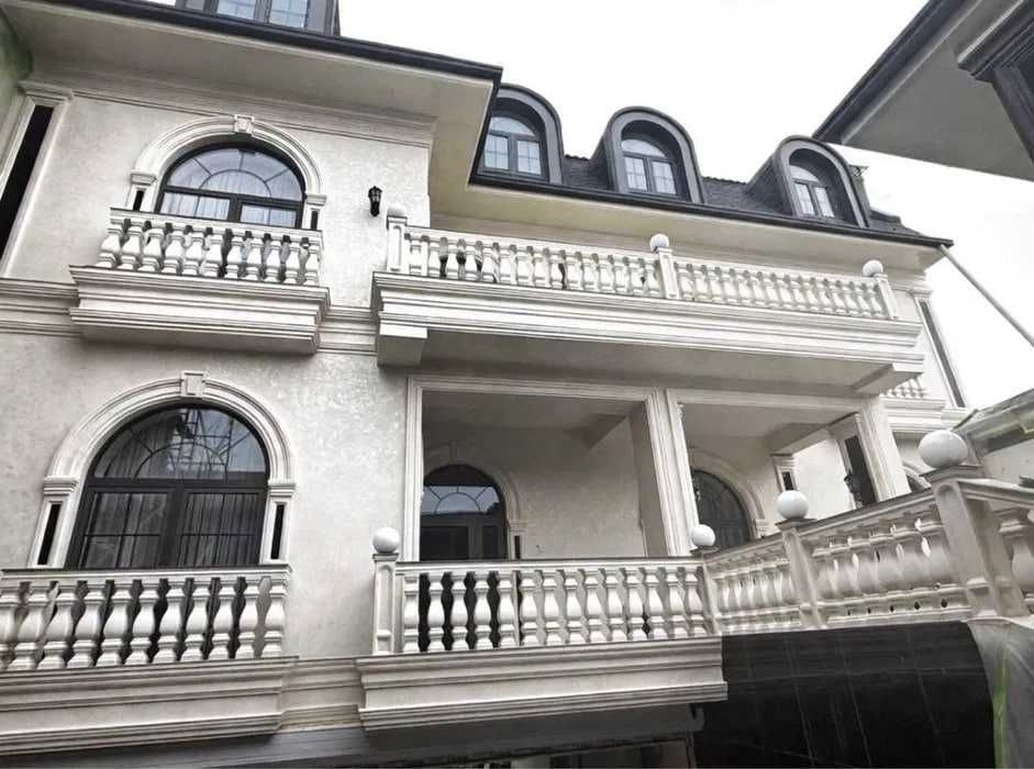 V1 срочно продаётся дом в мирзо-улугбекском районе