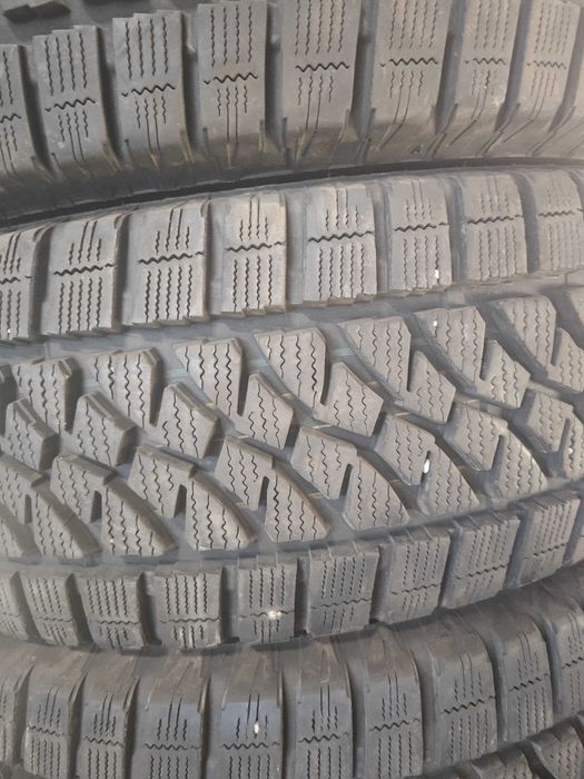 4бр.зимни гуми 235/65/16C Bridgestone