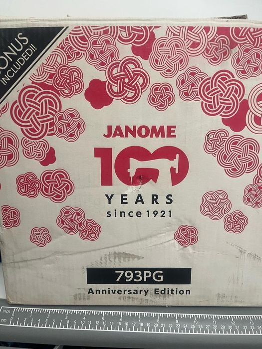 Оверлок JANOME почти новый