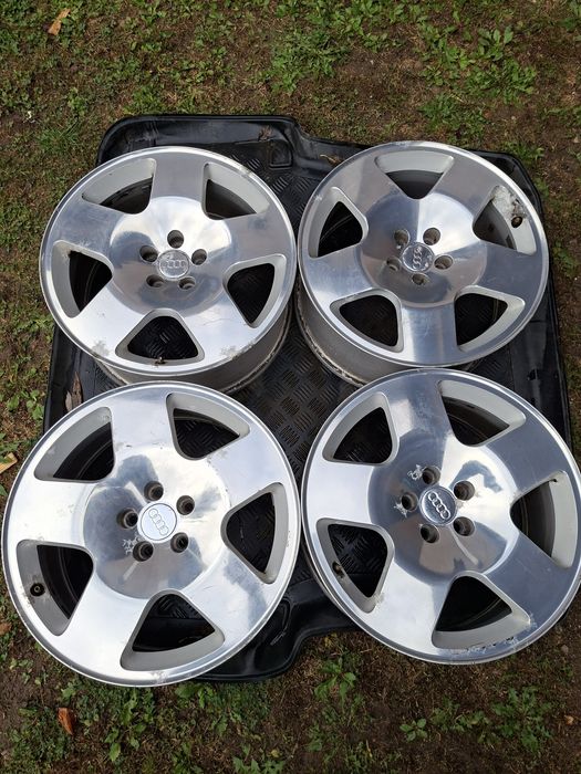 JANTE  FAT FIVE *AUDI TT * MK 1 * R17 * 5 X 100 *Originale   *Import Germania * RARITATE * Stare Foarte bună*