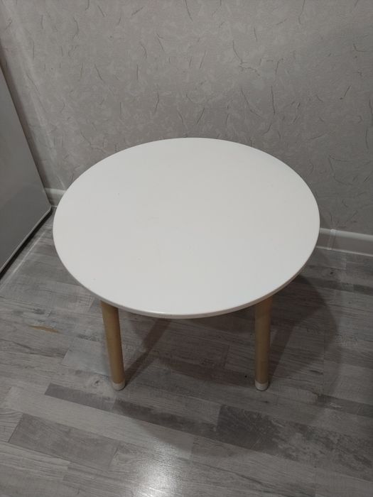 Детский стол деревянный мдф