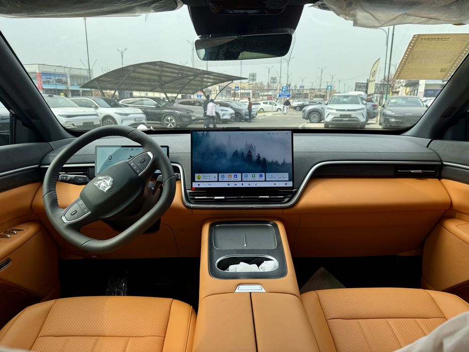 Dongfeng 008  restyling