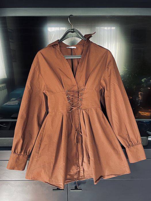 Рокля - риза  с корсет от Bershka