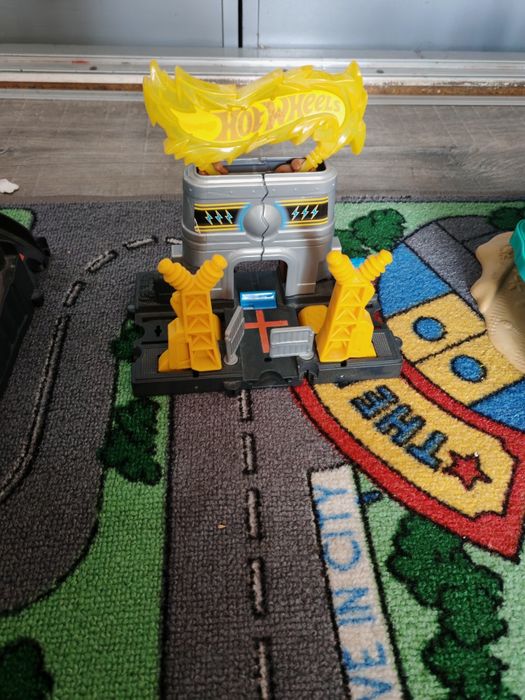 Hot weels писти и колички