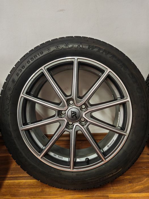 Roti Volvo XC90 XC60 , DUNLOP WINTER 235/55/r19 . 5 x 108 dimensiune