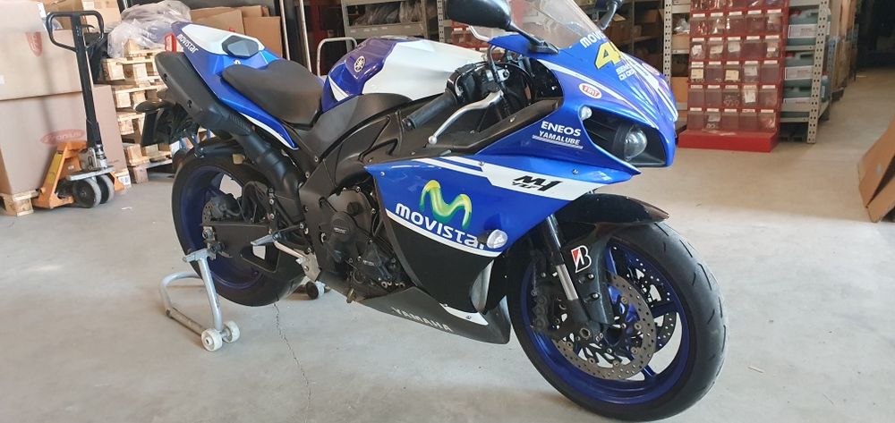 Set complet carene Yamaha R1 RN225 Timisoara • OLX.ro