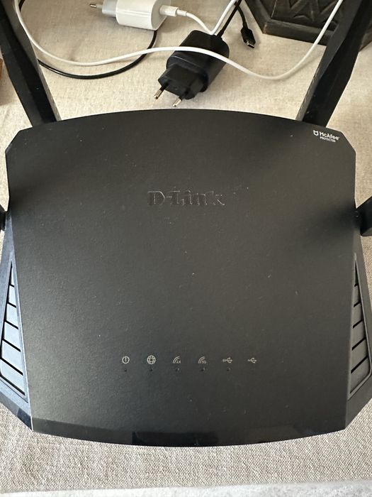 Гигабитов рутер D-LINK EXO AC2660 Smart Mesh Wi-Fi
