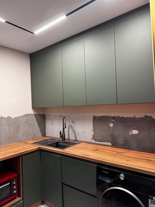 Продается кухонный гарнитур! Новый!