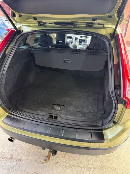 Vând Volvo XC 60 4x4