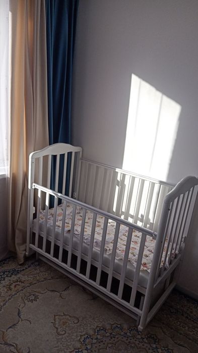 Детская кроватка