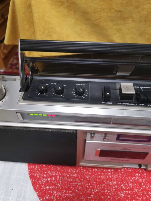 Radio caset Pioneer Sk 606 original Japan Cluj-Napoca • OLX.ro