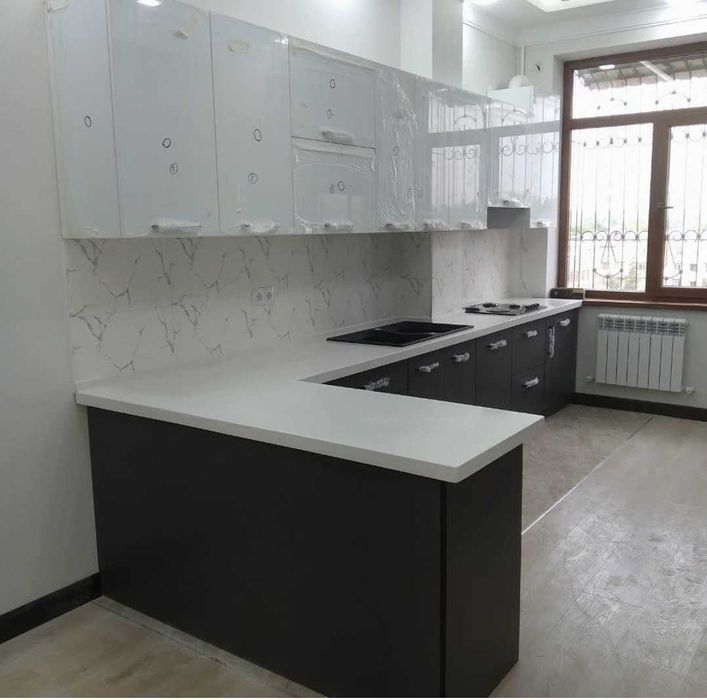 Кухонная мебель из акрила