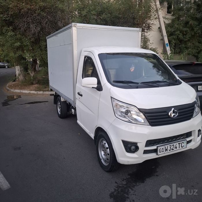Продаётся changan 2018 год