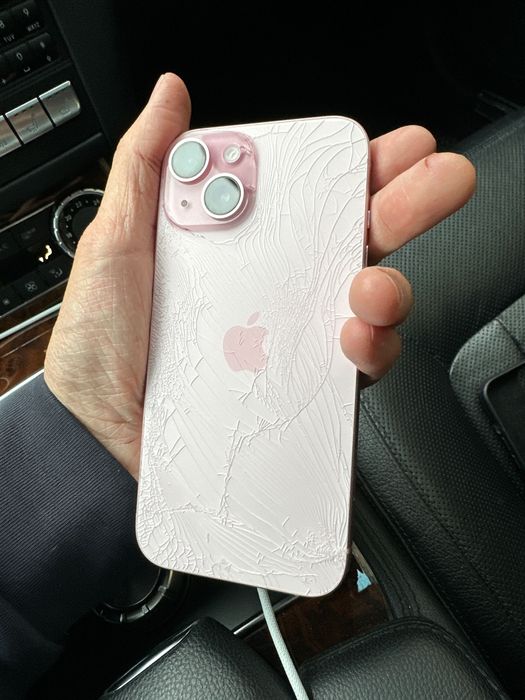 Продам iPhone 15 айфон 15