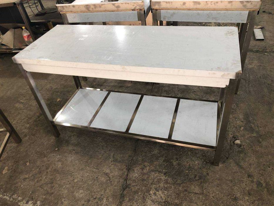 Стол из нержавеющей стали (нержавейка, nerjaveyka)