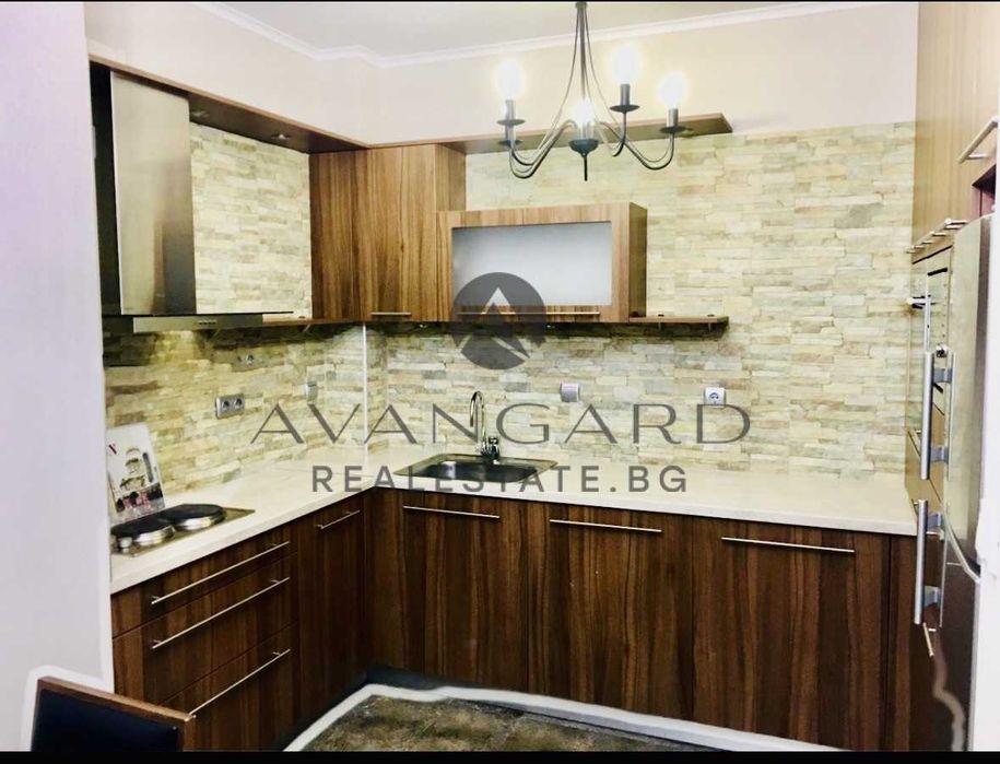Продава се Двустаен апартамент в Пловдив, Кършияка - 59 кв.м за 1233 €/кв.м - Снимка #2