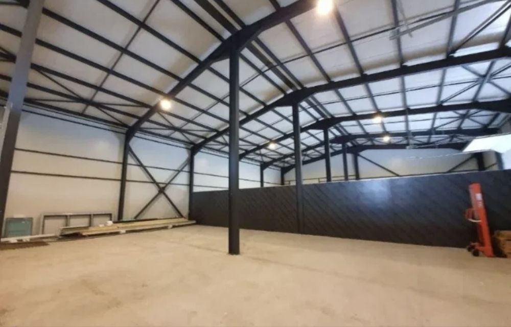 Hala metalica 20x20x4