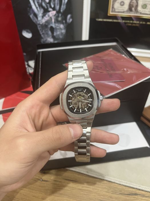 Patek Philippe Nautilus — люксовые часы