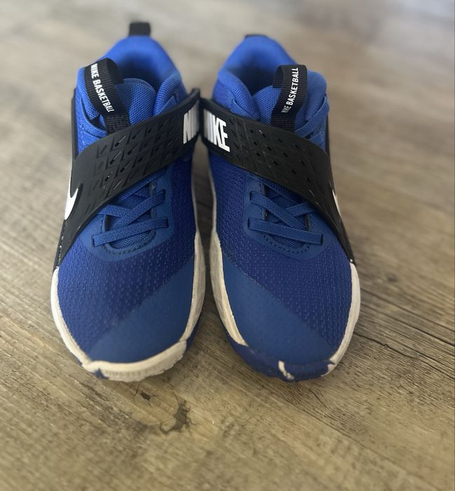 Nike високи обувки