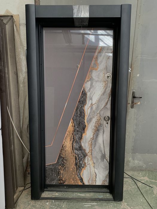 Външни (блиндирани) врати НОВИ