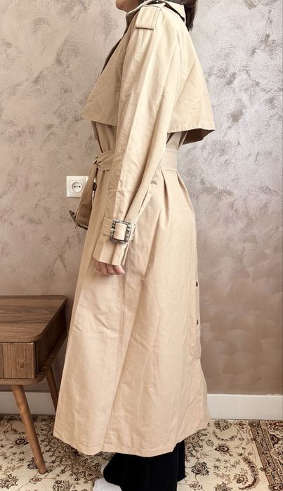 Тренч Exalta размер S , подоцдет до L