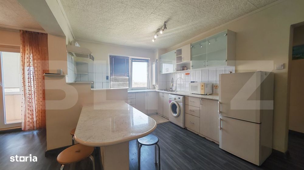 Apartament cu 3 camere,decomandat, zona Nufarul