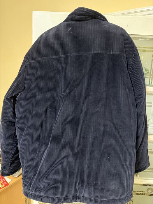 Jachetă groasă catifea raiată abastru închis….