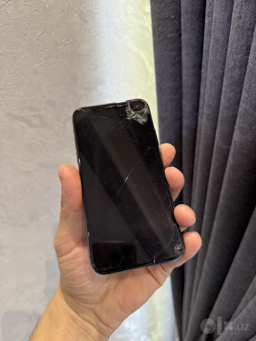 Iphone x 256         .