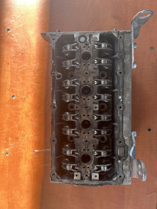 Chiuloasa vw passat b6 motor 1.6 fsi BLF,03C103358S