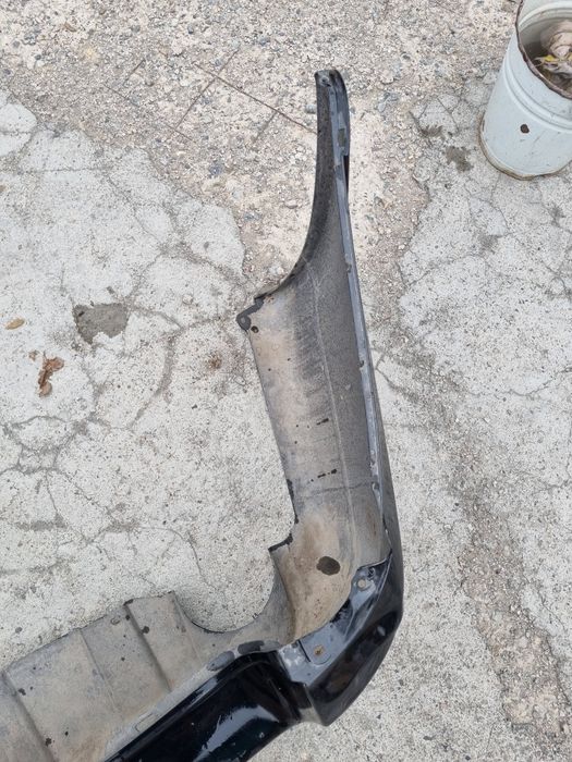 Продам задний бампер субару аутбек BP