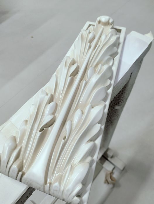 Услуга покраски мебели