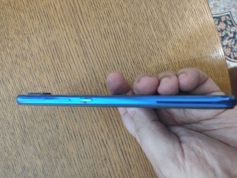 Xiaomi redmi note 7 4\128  синий + TWS наушники