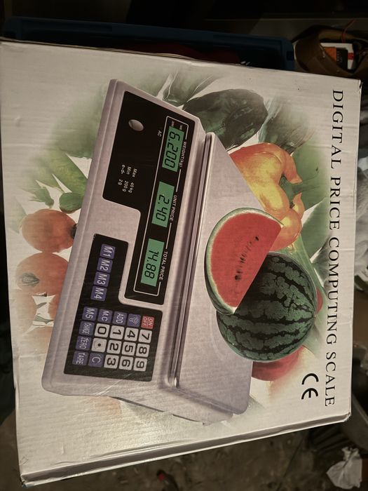 Кантар. Професионална везна. Нов. Неизползван. 20€