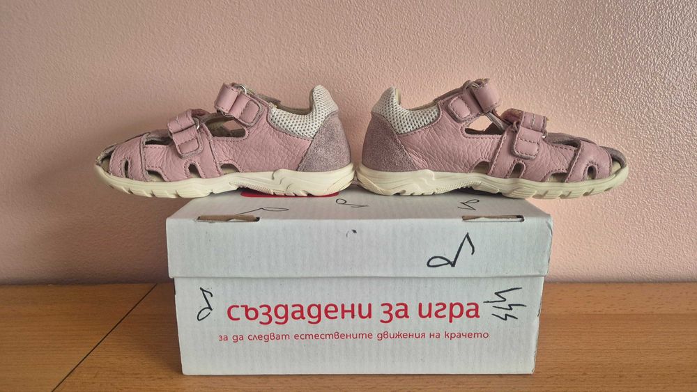 Детски кожени сандали 23 номер