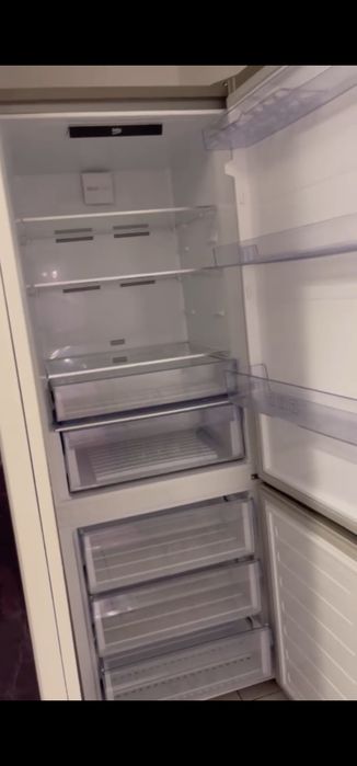Închiriez garsoniera