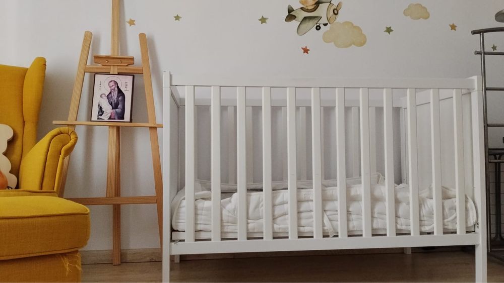 Set mobilier complet camera bebelusi IKEA - Sundvik