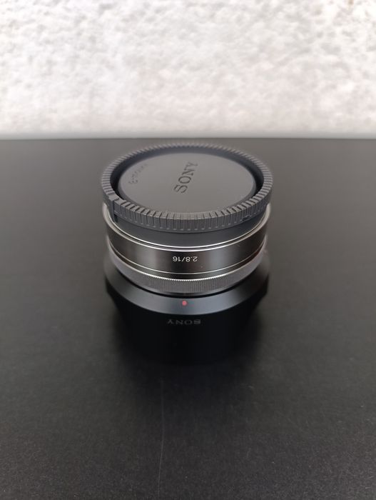 Obiectiv  sony 16 mm f2.8  e mount