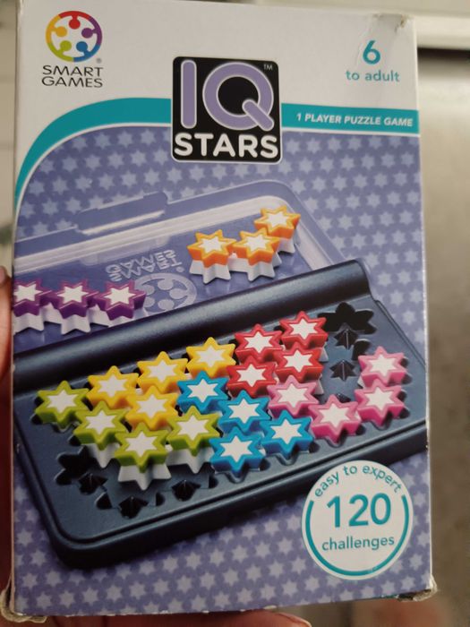 Продавам ghost hunters Търсачка на духове и Smart Games